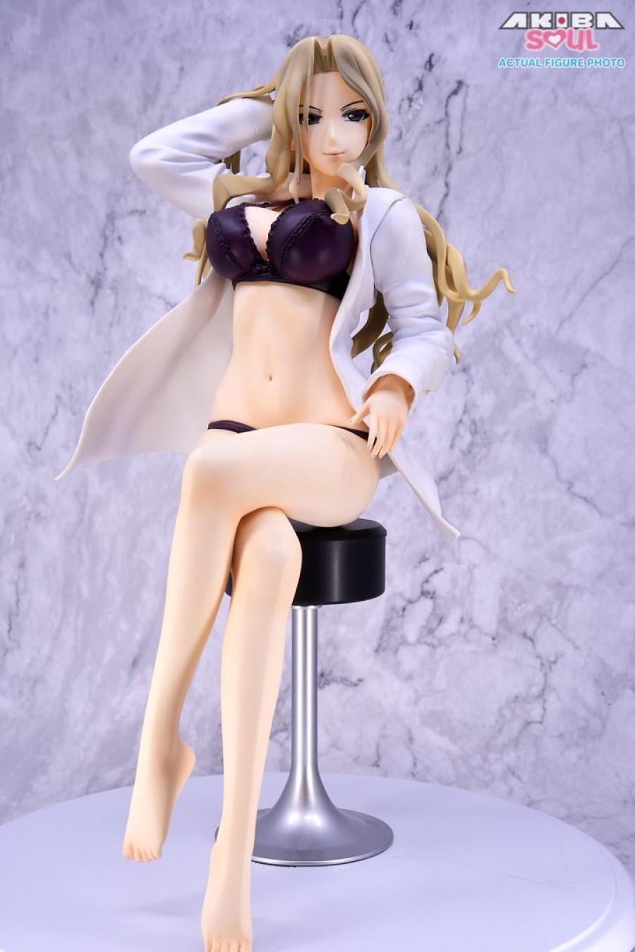 Pre-Owned Akiba Soul The Waifus | (18+) Freezing Vibration - Elizabeth Mably - B-Style - 1/4 - Y-Shirt Ver. (Freeing)